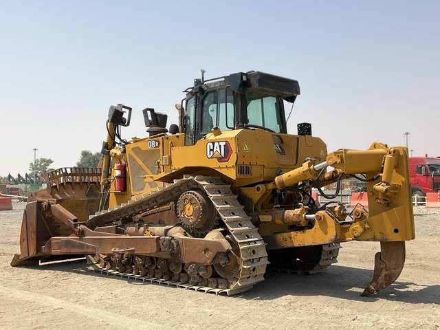 CAT D8R - Buldozers: foto 2 CAT D8R - Buldozers: foto 2
