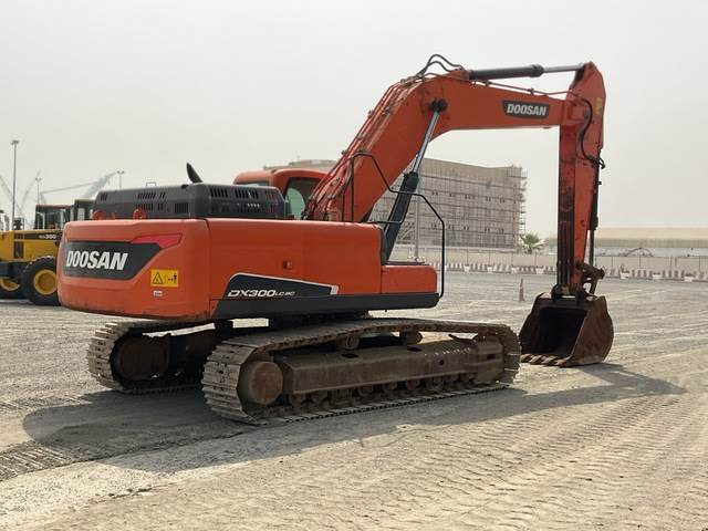 Doosan DX300LC-9C - Kāpurķēžu ekskavators: foto 3 Doosan DX300LC-9C - Kāpurķēžu ekskavators: foto 3