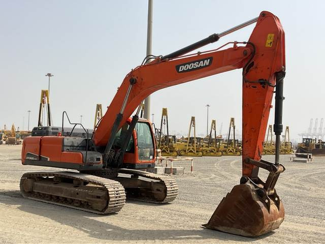 Doosan DX300LC-9C - Kāpurķēžu ekskavators: foto 4 Doosan DX300LC-9C - Kāpurķēžu ekskavators: foto 4
