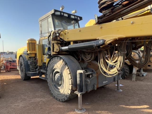 Epiroc Boomer E2C - Kalnrūpniecības mašīna: foto 4 Epiroc Boomer E2C - Kalnrūpniecības mašīna: foto 4