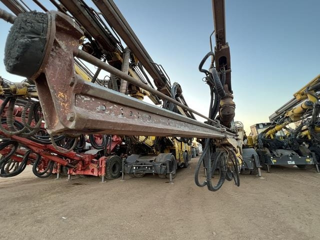 Epiroc Boomer XE3C - Kalnrūpniecības mašīna: foto 4 Epiroc Boomer XE3C - Kalnrūpniecības mašīna: foto 4