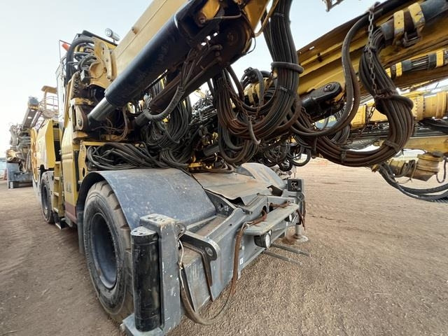 Epiroc Boomer XE3C - Kalnrūpniecības mašīna: foto 4 Epiroc Boomer XE3C - Kalnrūpniecības mašīna: foto 4