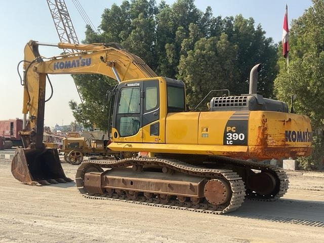 Komatsu PC390LC-8MO - Kāpurķēžu ekskavators: foto 2 Komatsu PC390LC-8MO - Kāpurķēžu ekskavators: foto 2