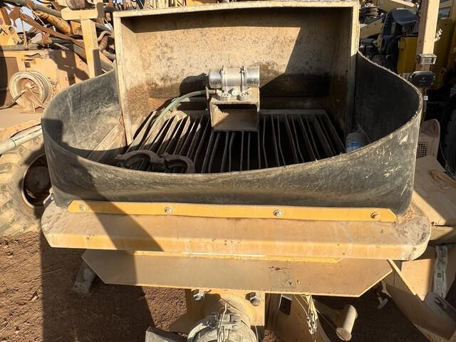 Putzmeister SPM500PC - Betona sūknis: foto 4 Putzmeister SPM500PC - Betona sūknis: foto 4