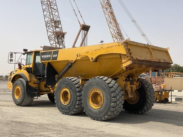 Volvo A40F - Artikulētias pašizgāzējs: foto 2 Volvo A40F - Artikulētias pašizgāzējs: foto 2