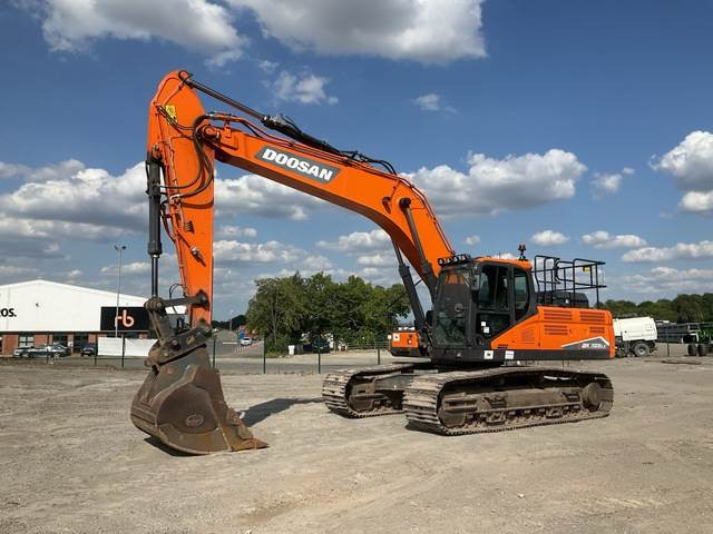 Doosan DX300LC-7 - Kāpurķēžu ekskavators: foto 1 Doosan DX300LC-7 - Kāpurķēžu ekskavators: foto 1
