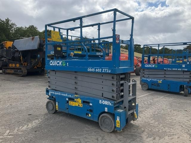Genie GS3232 - Šķērveida pacēlājs: foto 2 Genie GS3232 - Šķērveida pacēlājs: foto 2