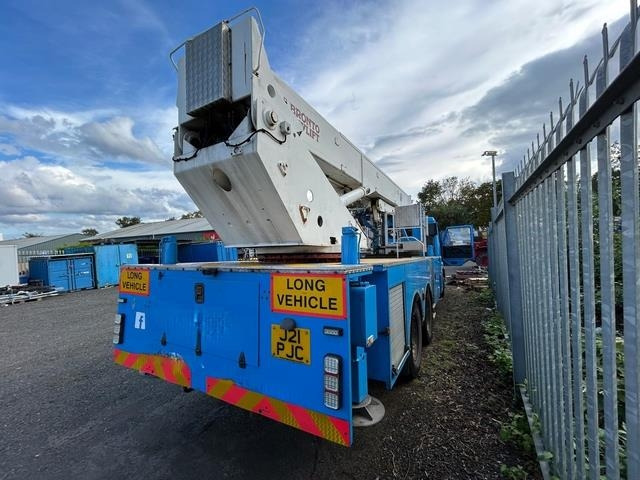 Scania P113ML - Autopacēlājs: foto 3 Scania P113ML - Autopacēlājs: foto 3