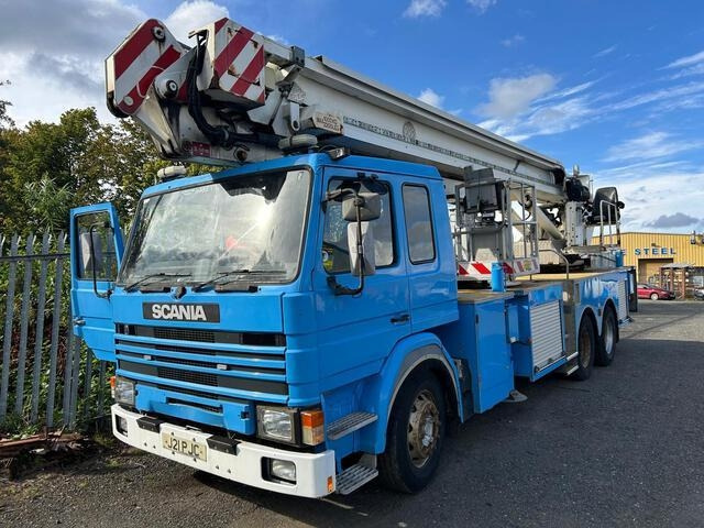 Scania P113ML - Autopacēlājs: foto 1 Scania P113ML - Autopacēlājs: foto 1