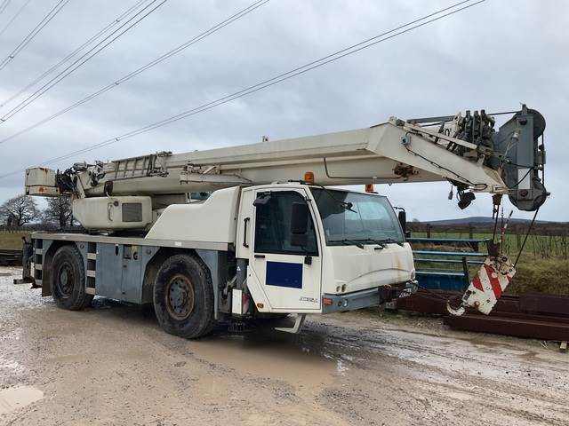 Terex AC35L - Visurgājējs celtnis: foto 4 Terex AC35L - Visurgājējs celtnis: foto 4