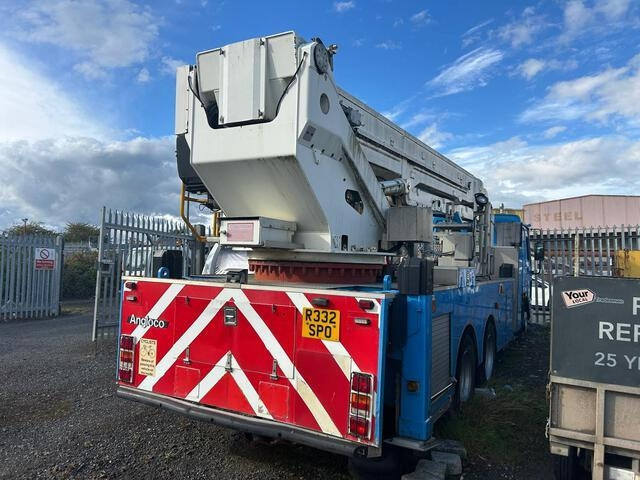 Volvo FL10 - Kravas auto ar manipulatoru: foto 4 Volvo FL10 - Kravas auto ar manipulatoru: foto 4