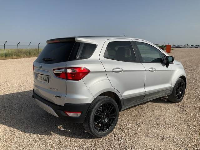 Ford Ecosport - Vieglā automašīna: foto 3 Ford Ecosport - Vieglā automašīna: foto 3