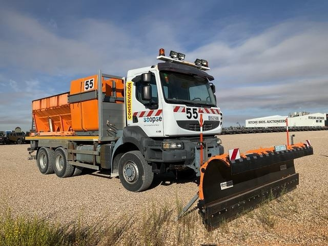 Renault Kerax 430DXI - Sniega novākšanas tehnika: foto 4 Renault Kerax 430DXI - Sniega novākšanas tehnika: foto 4