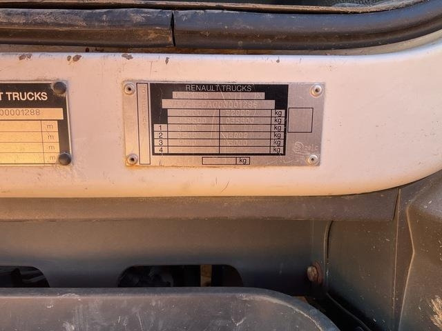 Renault Kerax - Kravas automašīna pašizgāzējs: foto 5 Renault Kerax - Kravas automašīna pašizgāzējs: foto 5
