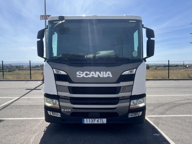 Vilcējs Scania P410: foto 6