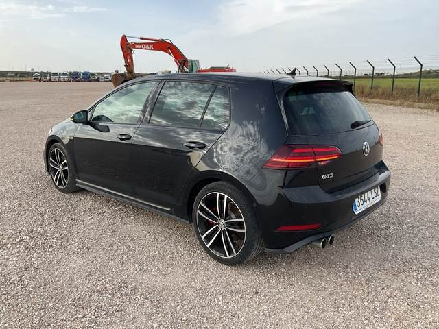 Volkswagen Golf - Vieglā automašīna: foto 2 Volkswagen Golf - Vieglā automašīna: foto 2