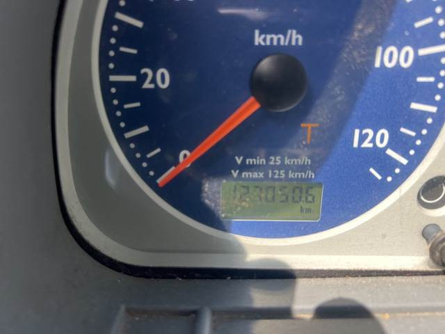 Kravas automašīna ar slēgto virsbūvi Iveco Stralis 270: foto 8
