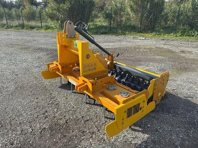 BF Technic Fobro Tornado - Vertikālā augsnes frēze: foto 1 BF Technic Fobro Tornado - Vertikālā augsnes frēze: foto 1