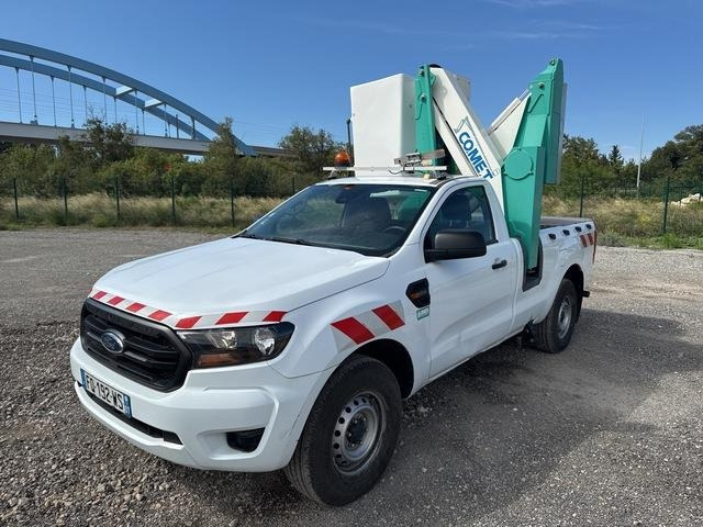 Ford Ranger - Autopacēlājs, Pikaps: foto 1 Ford Ranger - Autopacēlājs, Pikaps: foto 1