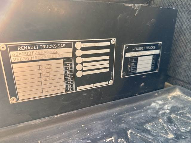 Renault C380 - Kravas automašīna pašizgāzējs, Kravas auto ar manipulatoru: foto 5 Renault C380 - Kravas automašīna pašizgāzējs, Kravas auto ar manipulatoru: foto 5