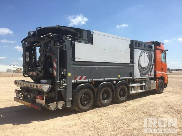 Rivard - Mercedes-Benz EXVAC - Arocs 3253 8x4 - Asenizācijas mašīna: foto 3 Rivard - Mercedes-Benz EXVAC - Arocs 3253 8x4 - Asenizācijas mašīna: foto 3