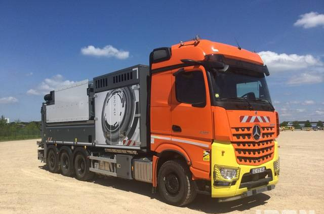 Rivard - Mercedes-Benz EXVAC - Arocs 3253 8x4 - Asenizācijas mašīna: foto 2 Rivard - Mercedes-Benz EXVAC - Arocs 3253 8x4 - Asenizācijas mašīna: foto 2