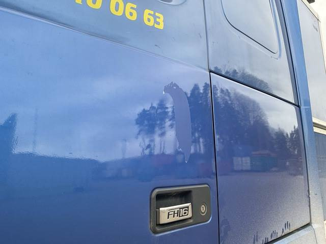 Vilcējs Volvo FH16: foto 16