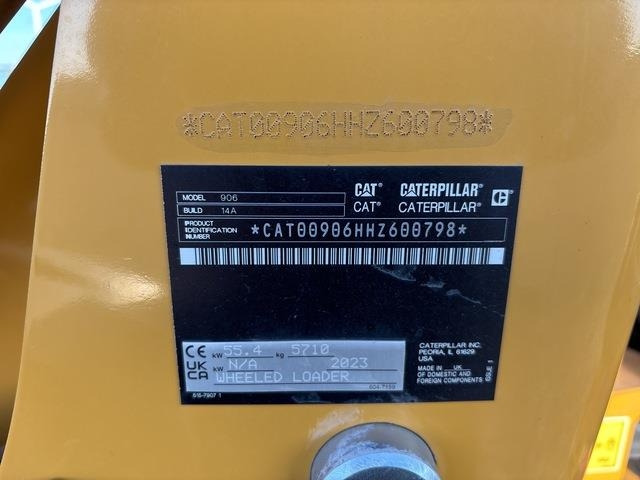 CAT 906 - Riteņu iekrāvējs: foto 5 CAT 906 - Riteņu iekrāvējs: foto 5