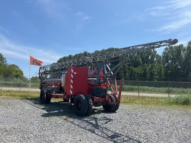 Montalift 102S-4WD(S) - Torņa celtnis: foto 5 Montalift 102S-4WD(S) - Torņa celtnis: foto 5