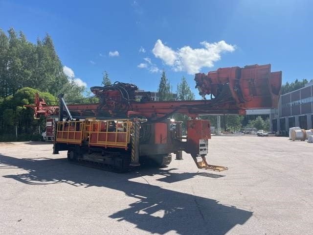 Hanjin D&B 120W - Urbšanas mašīna: foto 4 Hanjin D&B 120W - Urbšanas mašīna: foto 4