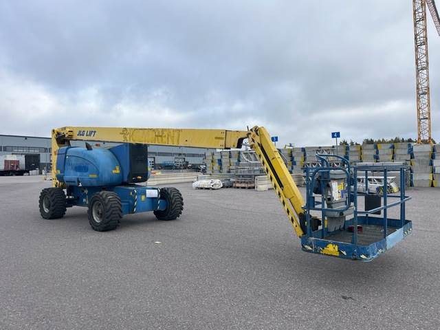 JLG 800AJ - Teleskopiskais pacēlājs: foto 2 JLG 800AJ - Teleskopiskais pacēlājs: foto 2