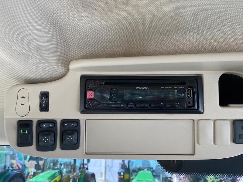 Traktors John Deere 6215R AutoPowr: foto 16