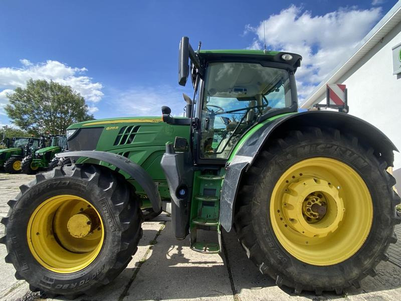 Traktors John Deere 6215R AutoPowr: foto 9