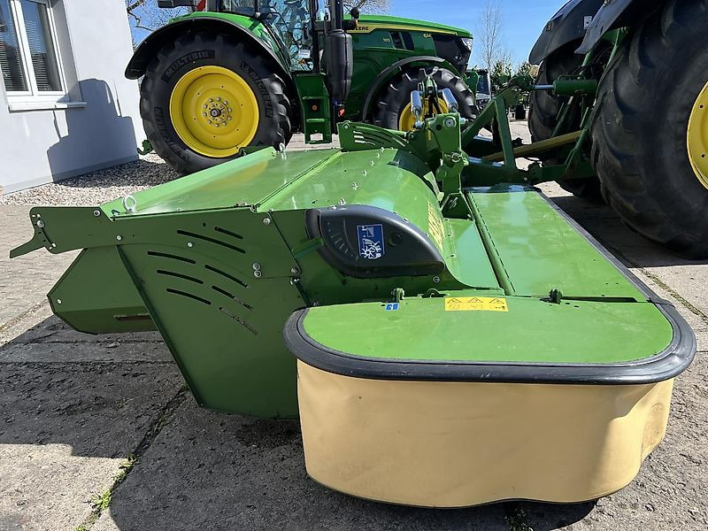 Krone EasyCut R280 CV TOP - Pļāvējs: foto 3 Krone EasyCut R280 CV TOP - Pļāvējs: foto 3