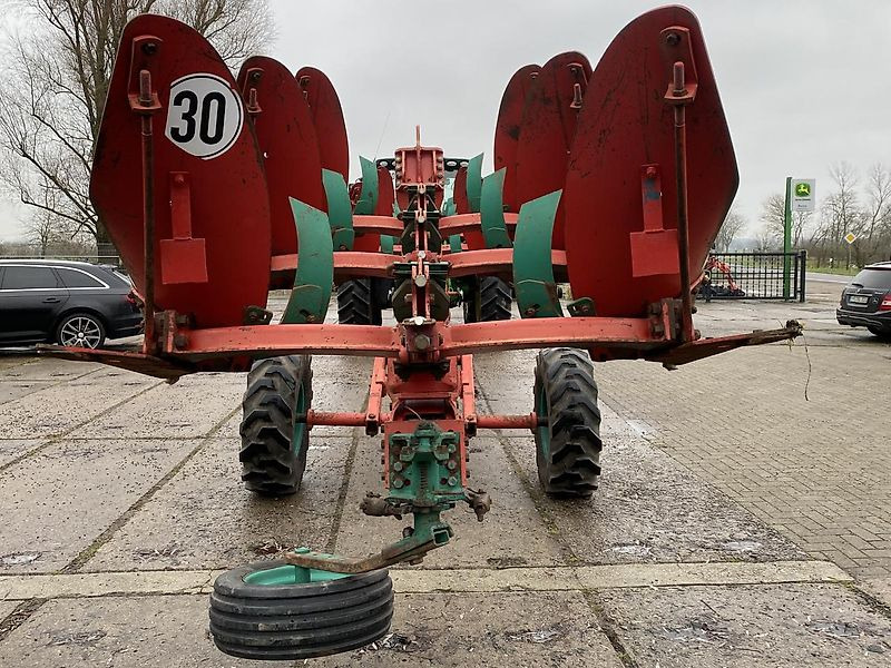 Kverneland PW-100-9 Karrenpflug 7Schar - Arkls: foto 4 Kverneland PW-100-9 Karrenpflug 7Schar - Arkls: foto 4