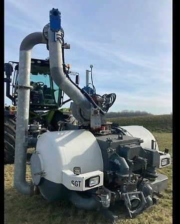 SGT Fronttank + Guelleaufbau Xerion 3800 VC - Šķidrmēslu muca: foto 4 SGT Fronttank + Guelleaufbau Xerion 3800 VC - Šķidrmēslu muca: foto 4