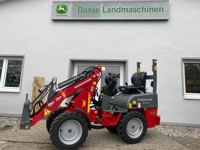 Weidemann 1140 Hoftrac Joystick Automotiv - Mini iekrāvējs: foto 1 Weidemann 1140 Hoftrac Joystick Automotiv - Mini iekrāvējs: foto 1