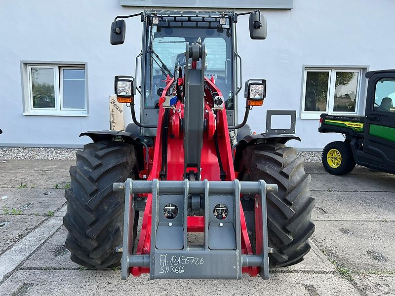 Weidemann 3080 Klima 30km/h - Riteņu iekrāvējs: foto 3 Weidemann 3080 Klima 30km/h - Riteņu iekrāvējs: foto 3