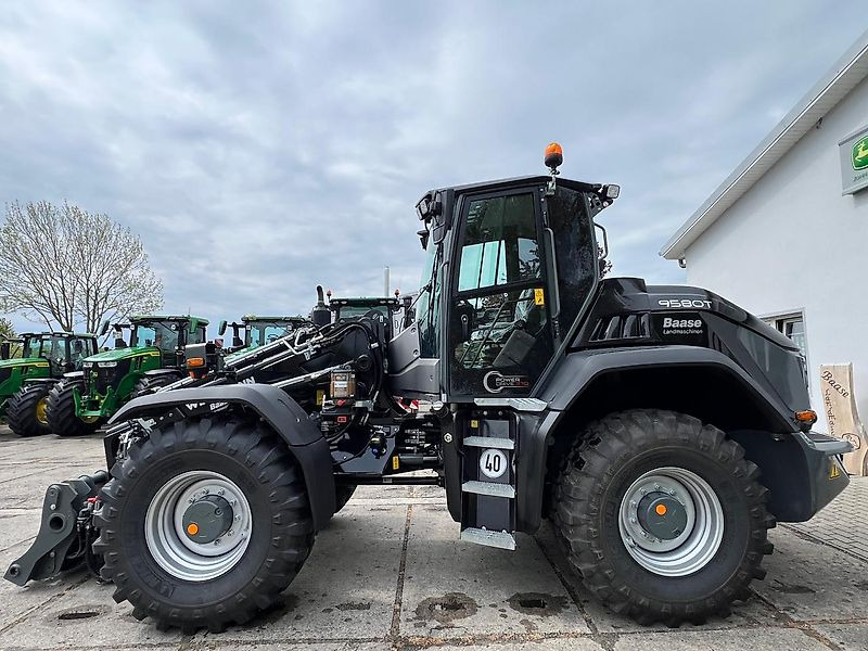Weidemann 9580T VOLLausstattung BlackBeauty - Teleskopiskais riteņu iekrāvējs: foto 5 Weidemann 9580T VOLLausstattung BlackBeauty - Teleskopiskais riteņu iekrāvējs: foto 5