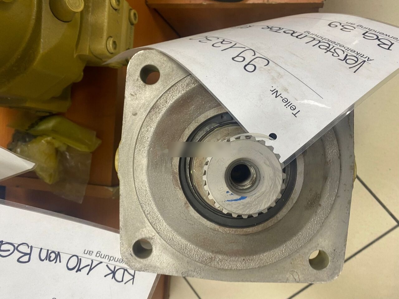 Rexroth KDK110 VON BGM, 35 R902170107 for pile driver - Hidrauliskais motors: foto 4 Rexroth KDK110 VON BGM, 35 R902170107 for pile driver - Hidrauliskais motors: foto 4