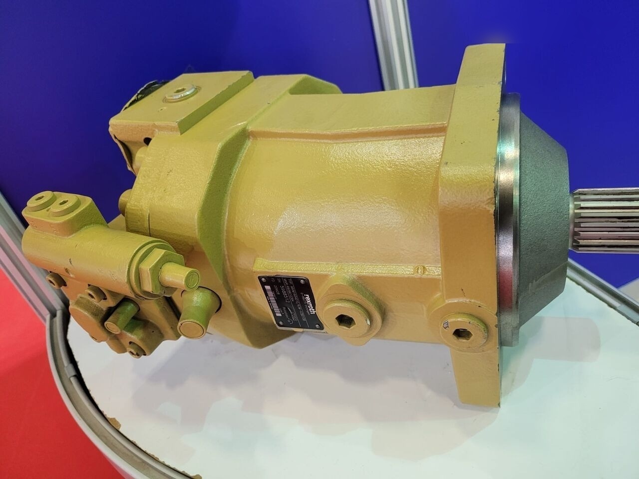 Rexroth R909610364 A6VM160HD1E / 63W for pile driver - Hidrauliskais motors - Pāļu dzinējs: foto 2 Rexroth R909610364 A6VM160HD1E / 63W for pile driver - Hidrauliskais motors - Pāļu dzinējs: foto 2