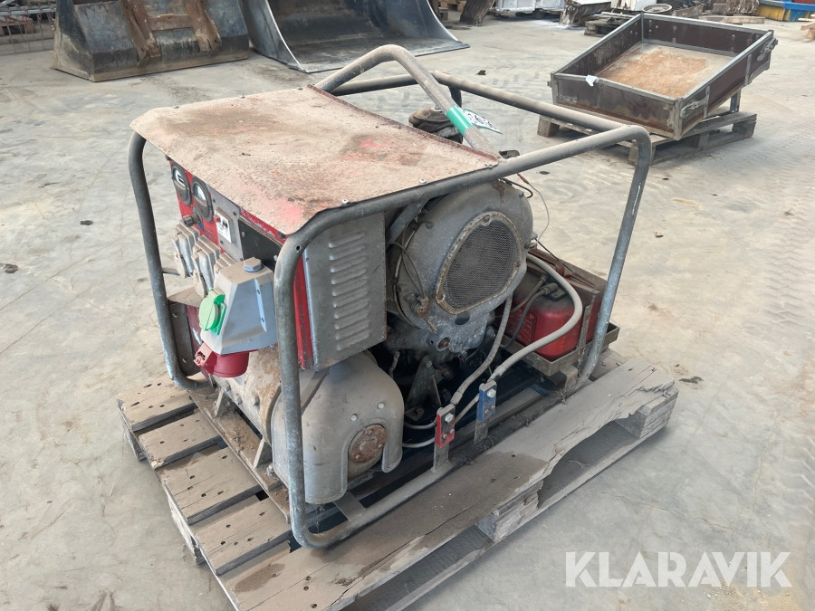 Generator Honda GD100 10HP - Elektroģenerators: foto 1 Generator Honda GD100 10HP - Elektroģenerators: foto 1