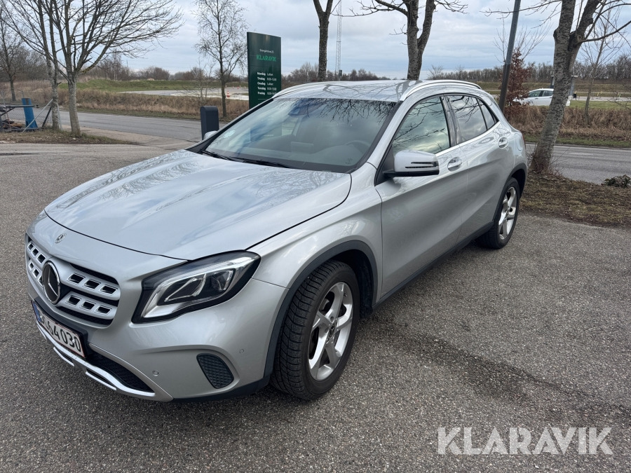 Vieglā automašīna Personbil Mercedes-Benz GLA 220 D 4 Matic 7G-DCT: foto 1