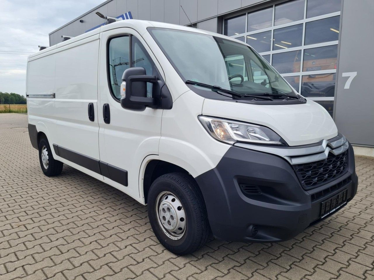 Citroën Jumper 33 Kasten 2,2 HDi L2H1 Klima Tempomat - Mazs furgons: foto 3 Citroën Jumper 33 Kasten 2,2 HDi L2H1 Klima Tempomat - Mazs furgons: foto 3