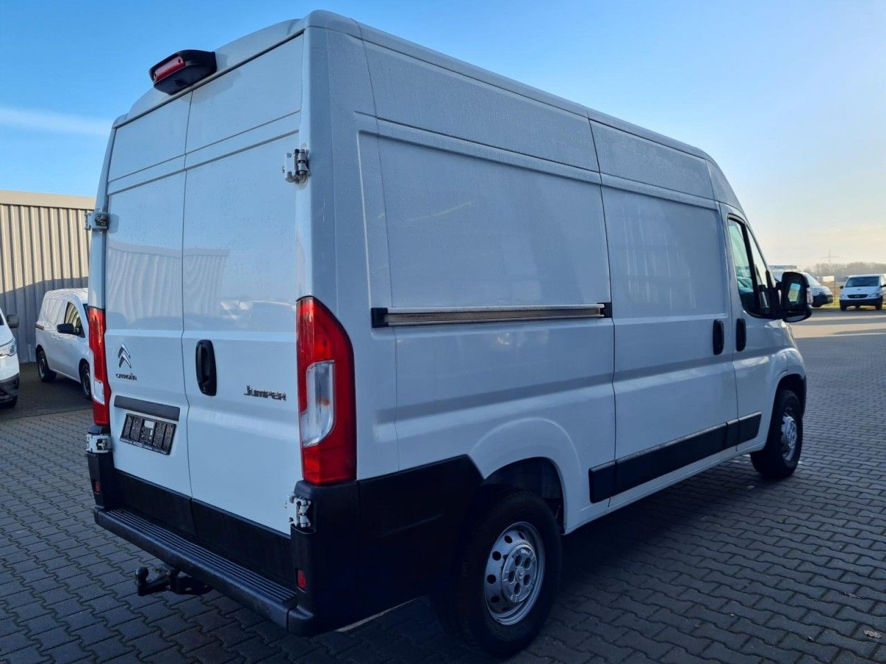 Citroën Jumper 33 Kasten L2H2 AHK KLIMA KAMERA TEMPOMAT - Mazs furgons: foto 4 Citroën Jumper 33 Kasten L2H2 AHK KLIMA KAMERA TEMPOMAT - Mazs furgons: foto 4