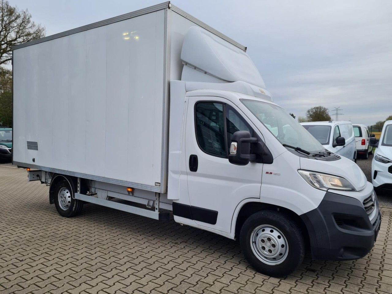 Fiat Ducato 35 Koffer 150 maxi Multijet Klima - Furgons ar slēgtā virsbūve: foto 3 Fiat Ducato 35 Koffer 150 maxi Multijet Klima - Furgons ar slēgtā virsbūve: foto 3