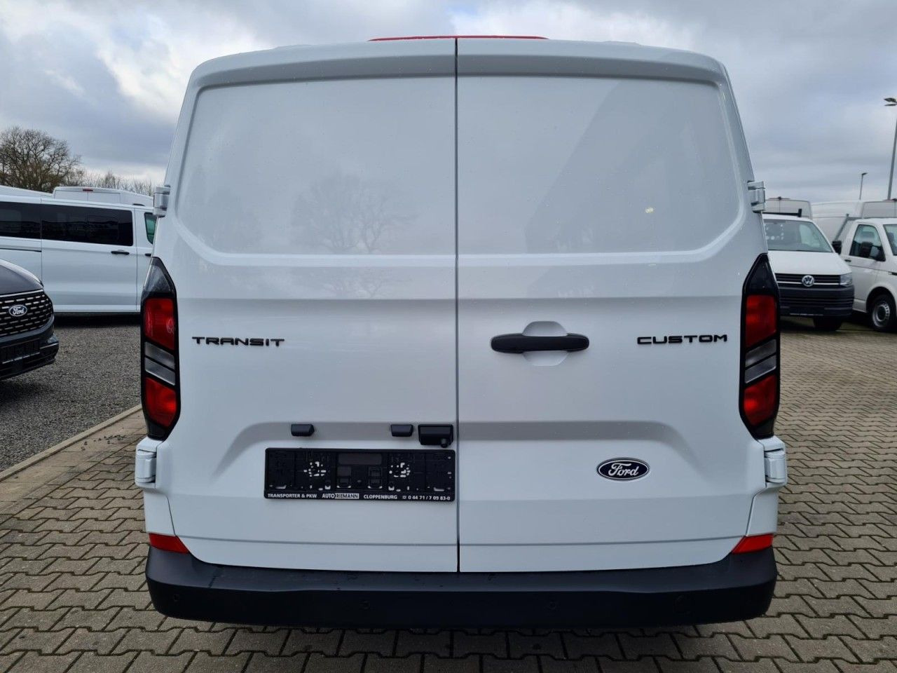 Ford Custom Kasten 300 EcoBlue L2 Trend KLIMA KAMERA - Mazs furgons: foto 5 Ford Custom Kasten 300 EcoBlue L2 Trend KLIMA KAMERA - Mazs furgons: foto 5