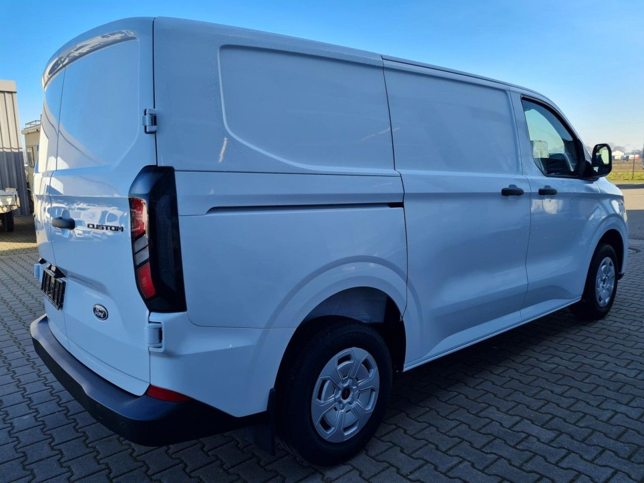 Ford Custom Kasten L1 Trend KLIMA KAMERA PDC TEMPOMAT - Mazs furgons: foto 4 Ford Custom Kasten L1 Trend KLIMA KAMERA PDC TEMPOMAT - Mazs furgons: foto 4