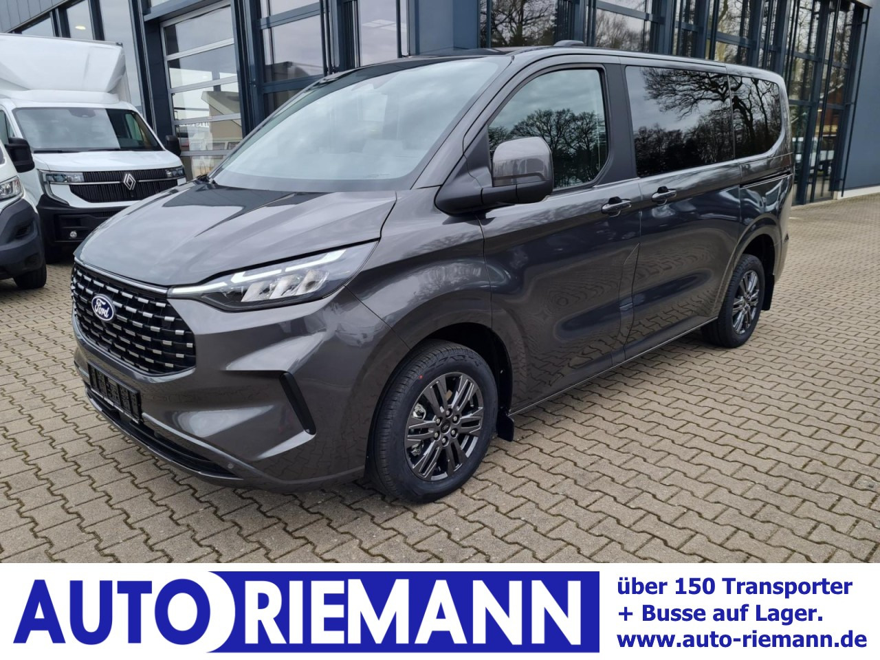 Ford Tourneo Custom 320 L1 AG Titanium X AHK LED NAVI 2X SCHIEBE - Pasažieru furgons: foto 1 Ford Tourneo Custom 320 L1 AG Titanium X AHK LED NAVI 2X SCHIEBE - Pasažieru furgons: foto 1