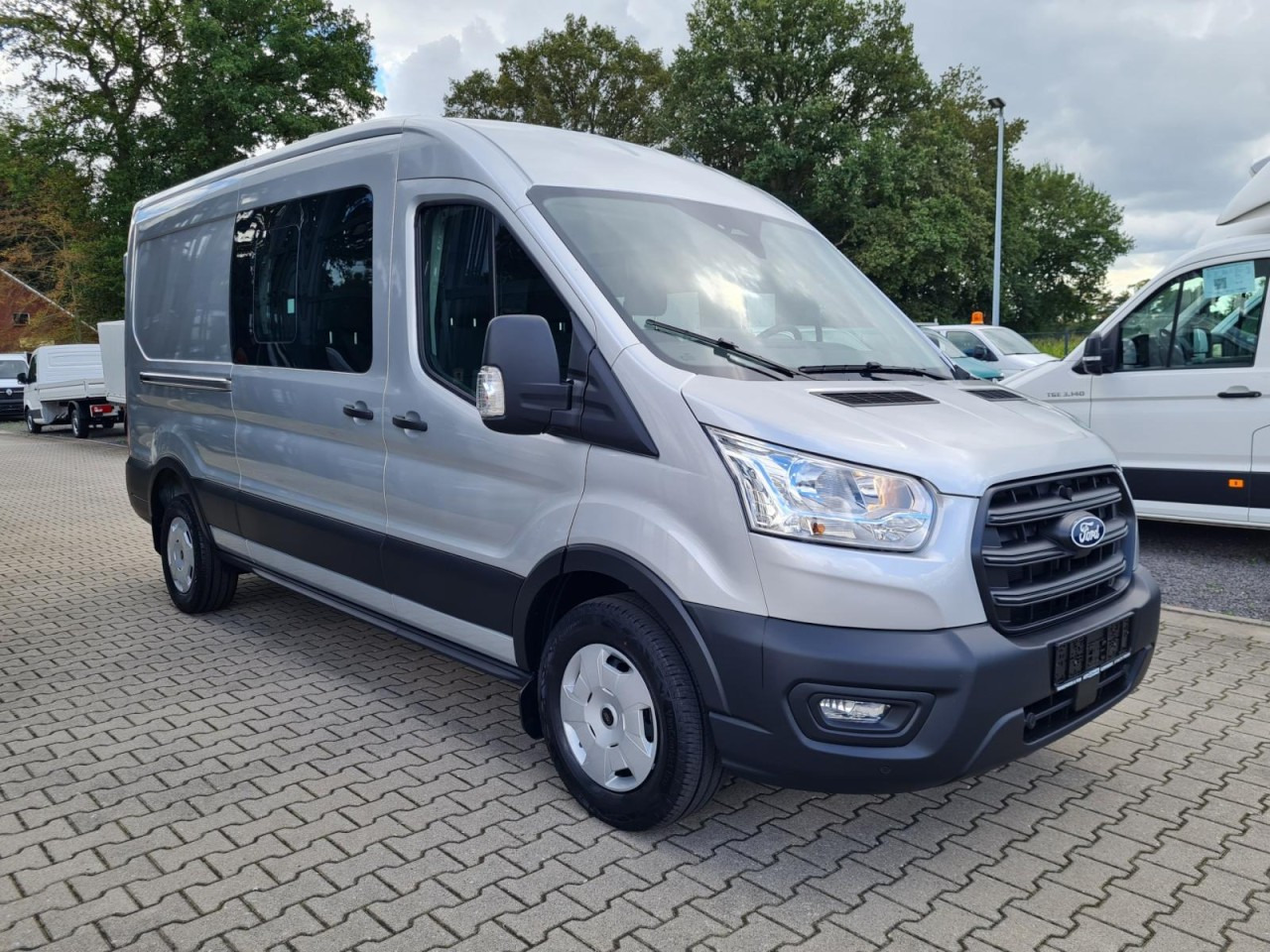 Ford Transit 3,5t Kasten Doka TDCi L3 Trend AHK PDC KAMERA - Kravas mikroautobuss, Kravas-pasažieru furgons: foto 3 Ford Transit 3,5t Kasten Doka TDCi L3 Trend AHK PDC KAMERA - Kravas mikroautobuss, Kravas-pasažieru furgons: foto 3
